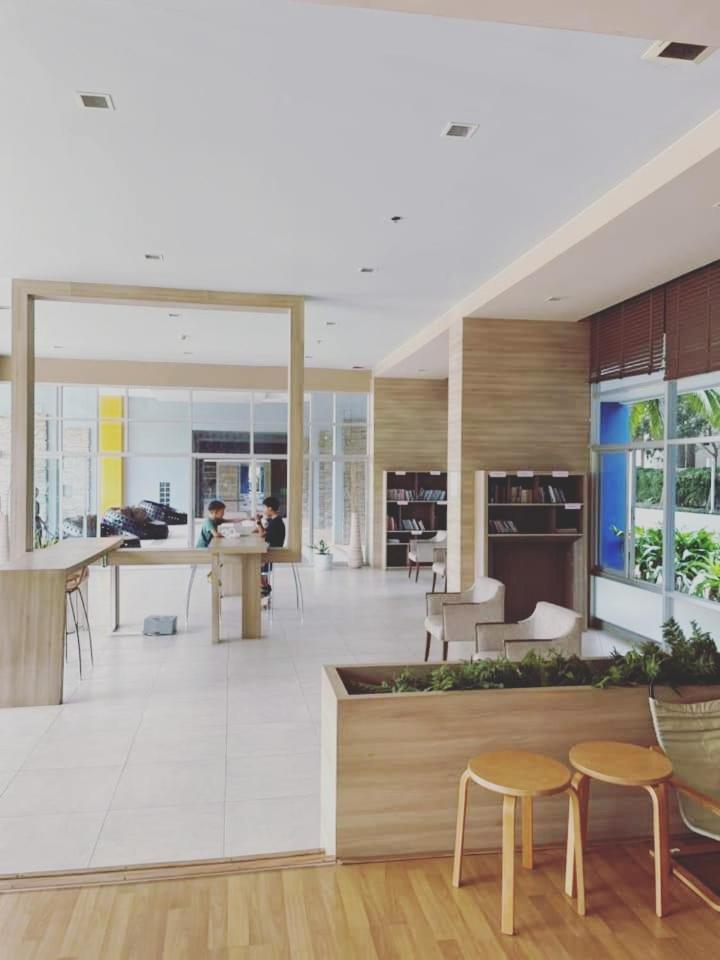 2 ห้องนอน 2 ห้องน้ำ Seaview ชั้น18 Pangsapuri Pantai Jomtien